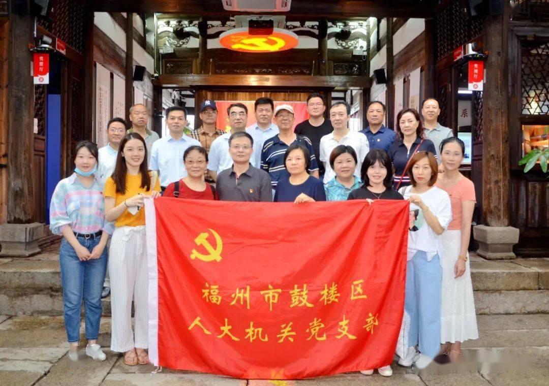 创新之苗向阳生
